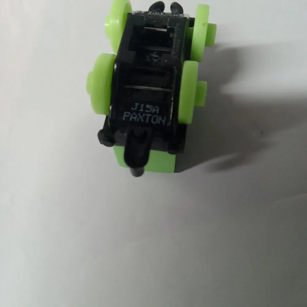 Thomas & Friends Minis Green Glow Paxton 2014 Mattel Guilane
